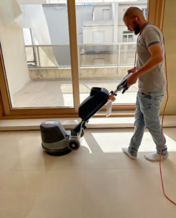 Nettoyage de tapis et moquettes à domicile